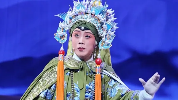 义婺《三关明月》