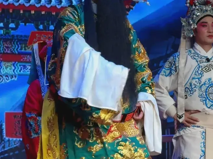 视频封面