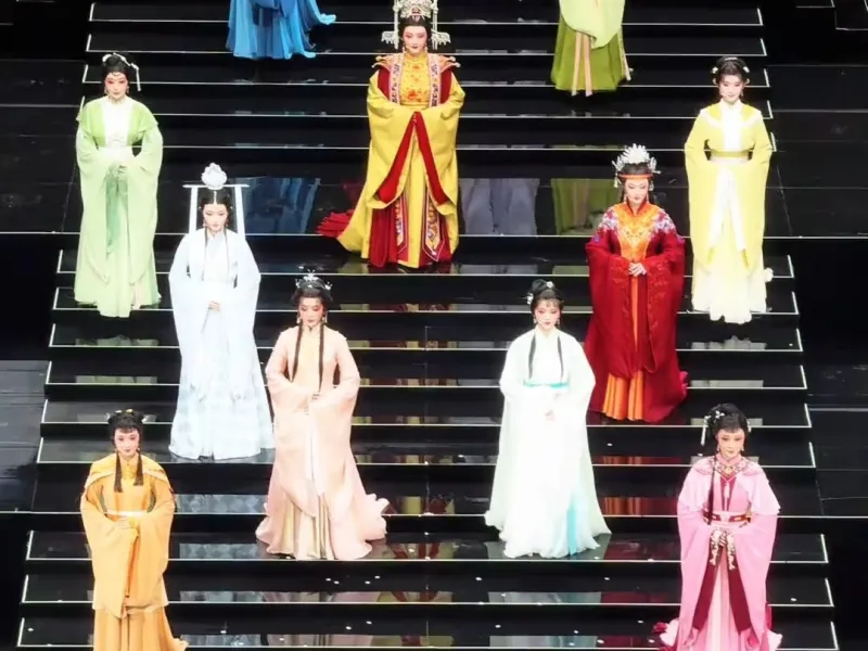 越韵千年，今又逢春 # 越剧 # 我的大观园