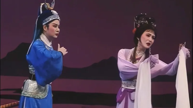 单仰萍老师这一段真是太好听了，两位美人风华绝代太有感觉了！