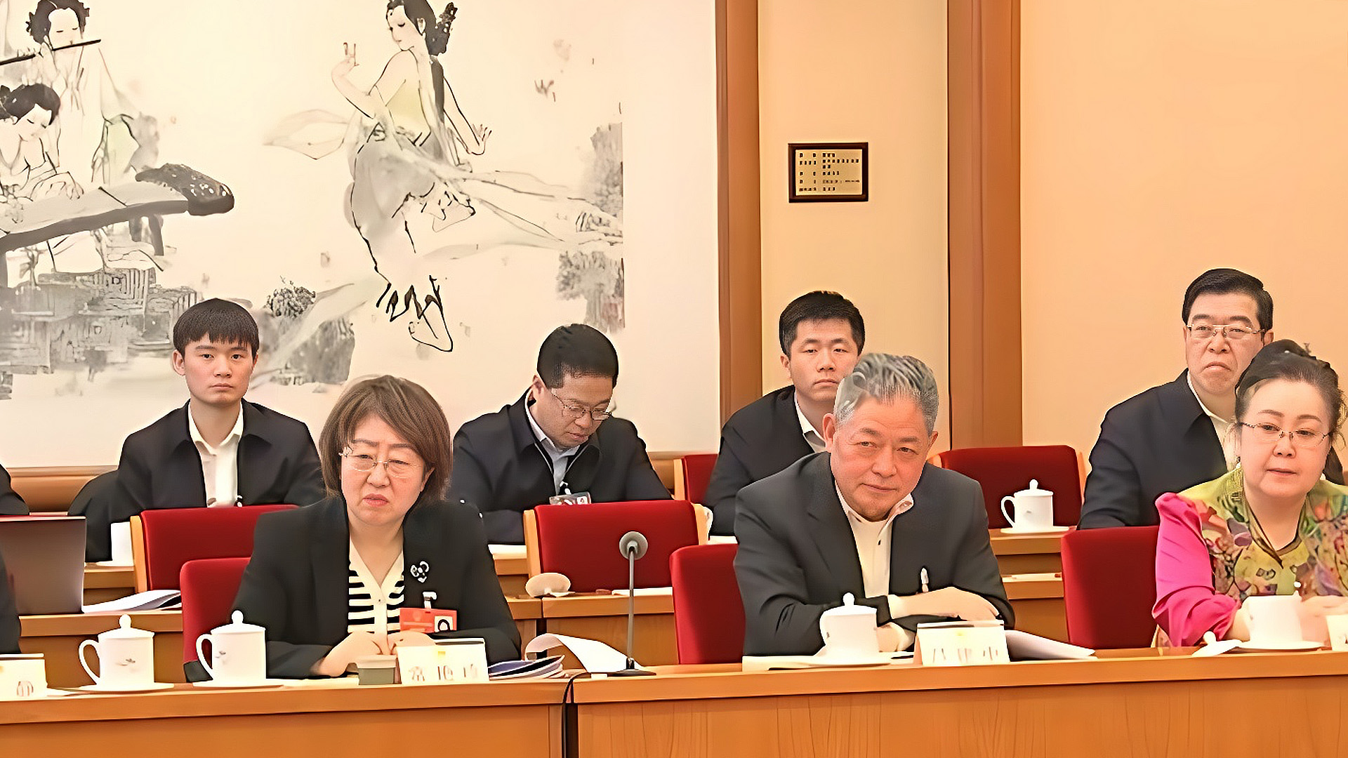 两会同期声 推动更多资源“投资于人” 服务于民生