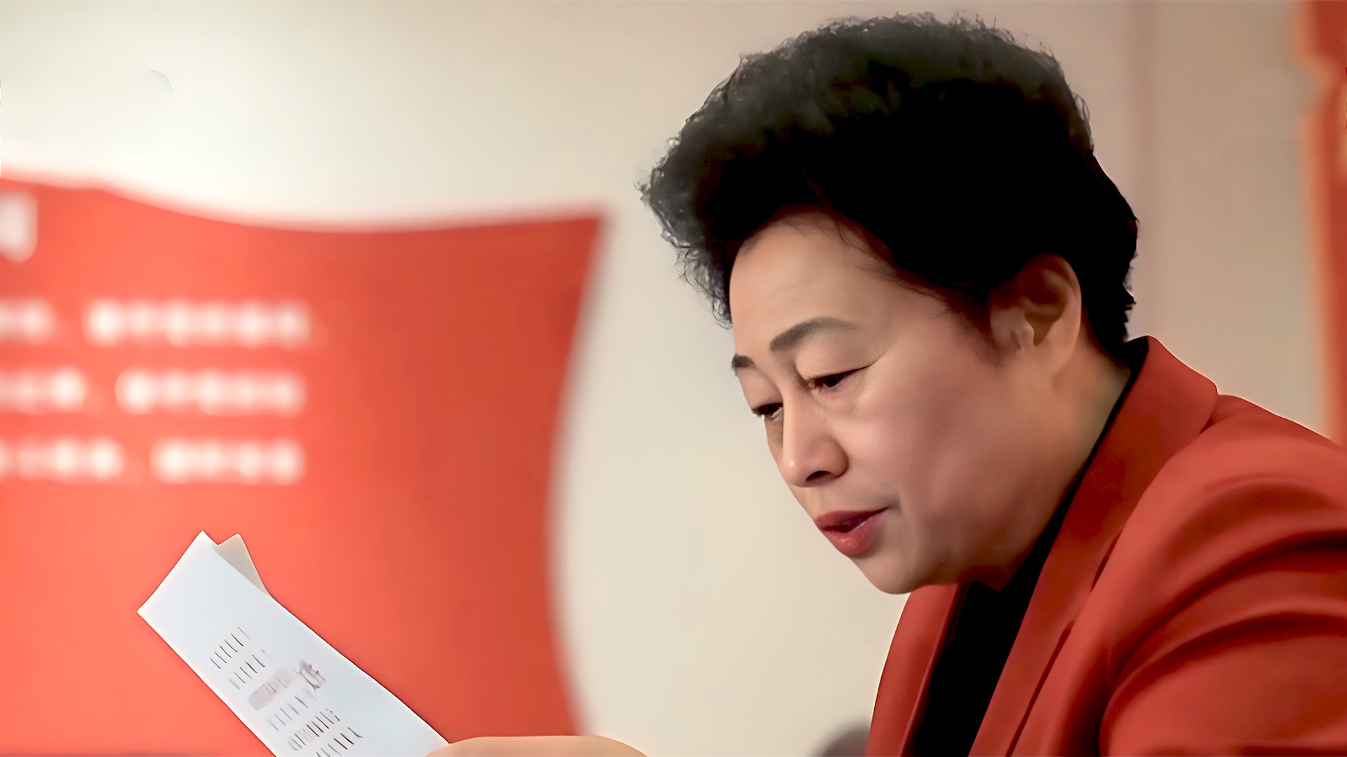 【代表委员履职故事】卓长立：服务“一老一小” 提升人民群众幸福感