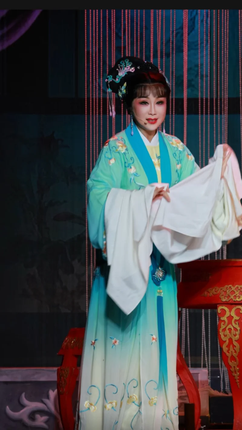 越剧《梁祝》｜『王文波，阮建绒』。楼台会，“梁兄啊你道九妹是哪一个”。