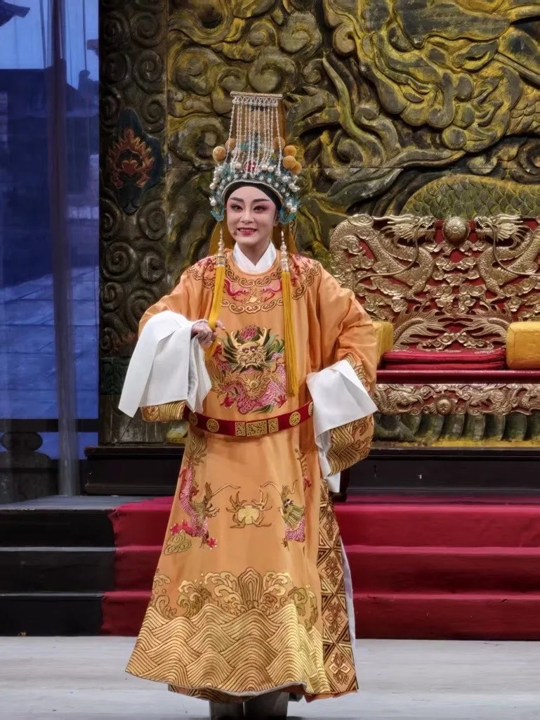 越剧《孟丽君》｜『杨婷娜』。“郦卿，郦卿啊，哈哈哈”。上海越剧院。