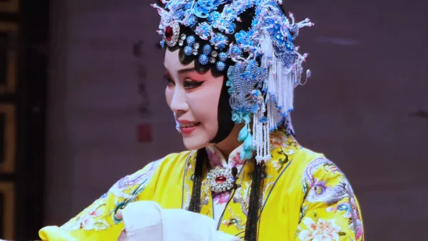 豫剧《打金枝》王凤银饰演国母
