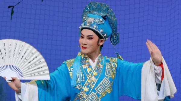 一边走，一边喜，同窗竟会成连理！