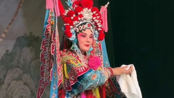 河南豫剧院青年团孙蓓蓓演唱《破洪州》选段