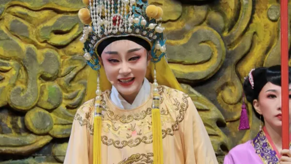 越剧《孟丽君》｜『杨婷娜』。“尔等休要闹喳喳”。上海越剧院。