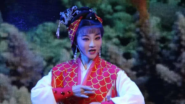 鲤鱼拜此谢深恩
