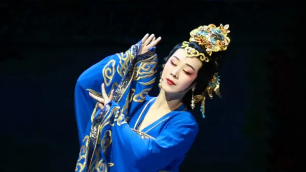 李旭丹｜甄嬛